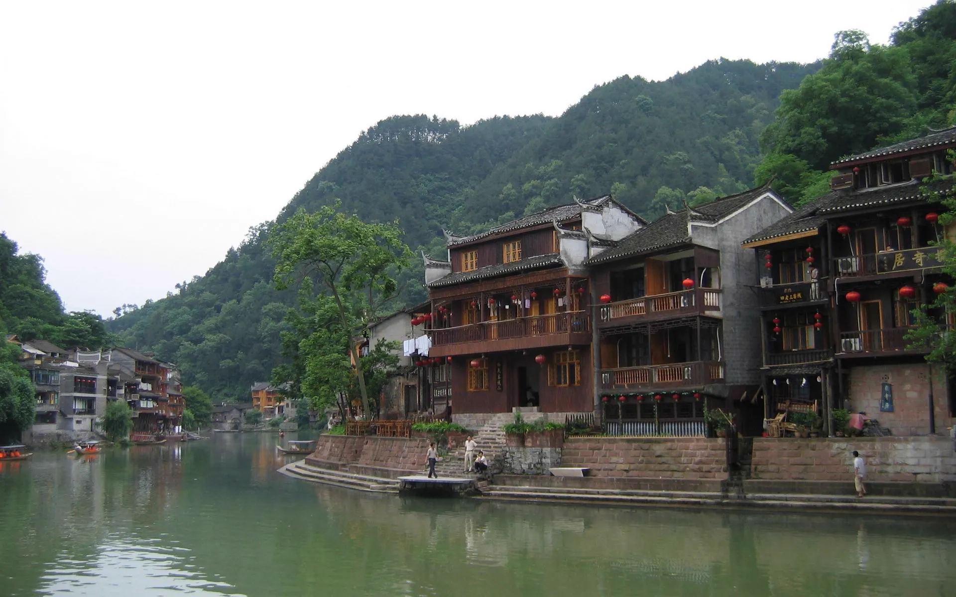 凤凰古城