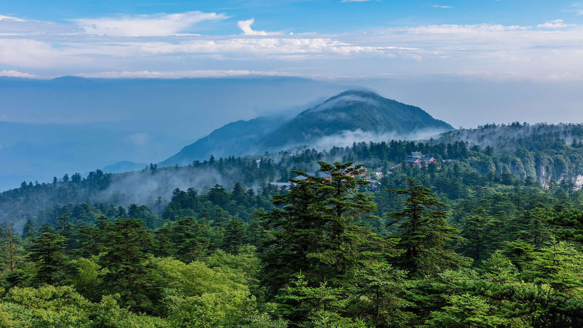 峨眉山