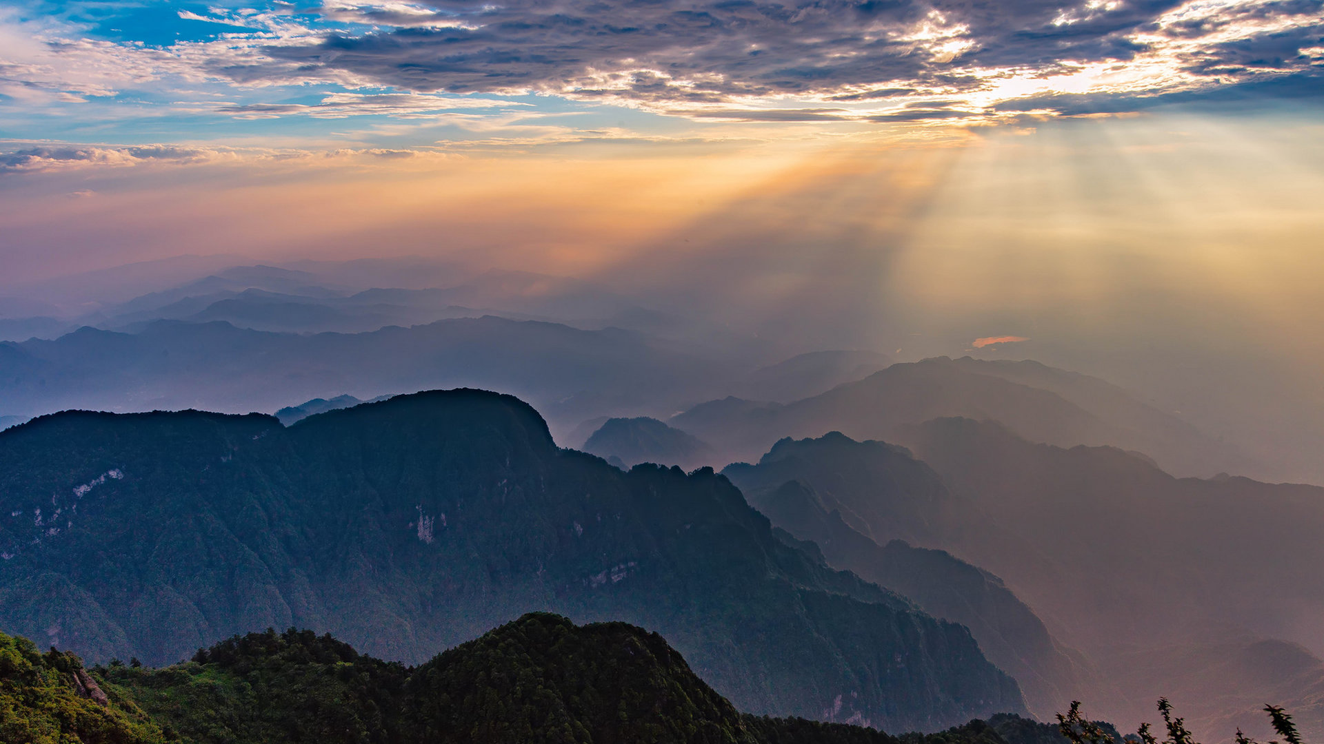 峨眉山