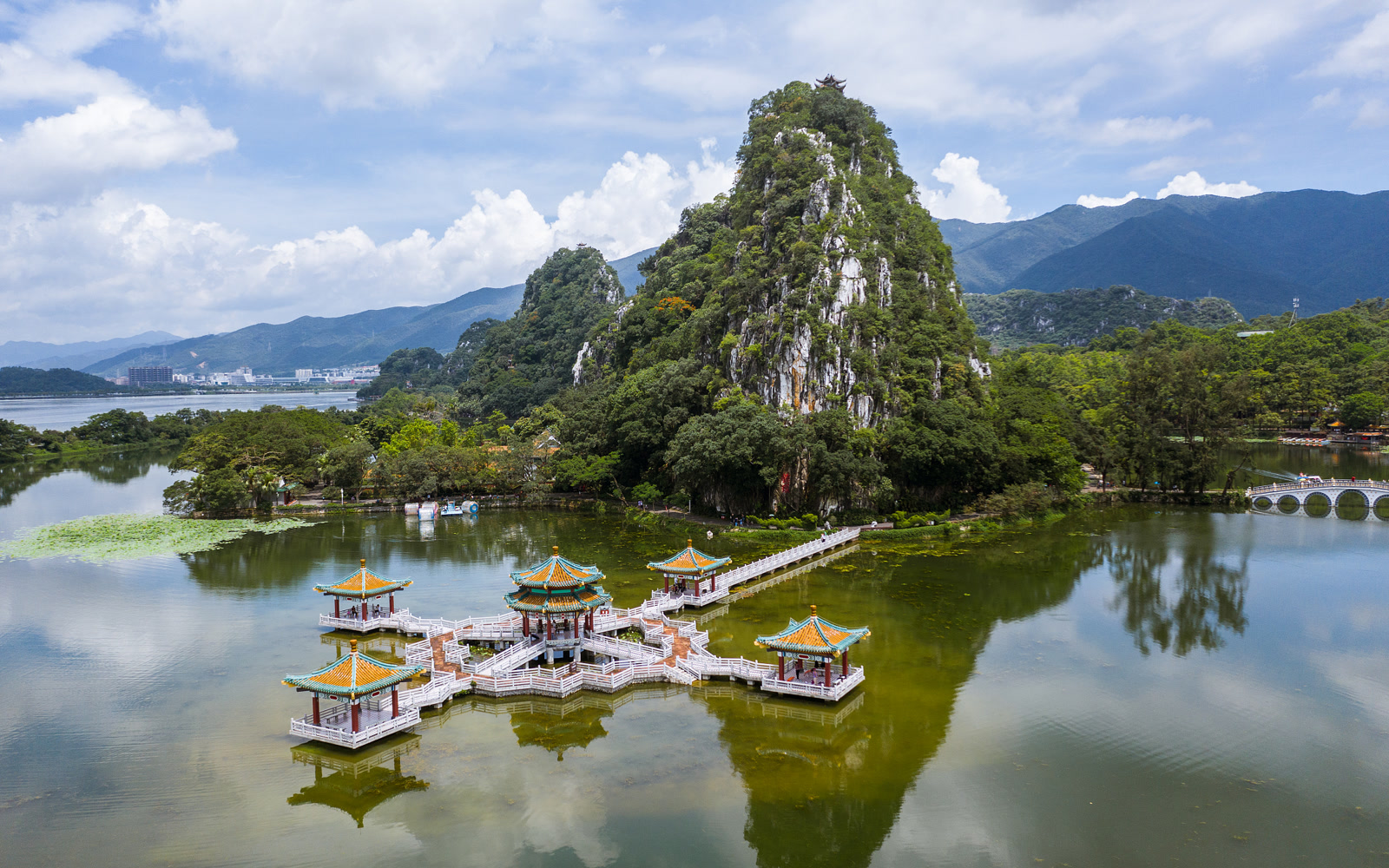 zhaoqing