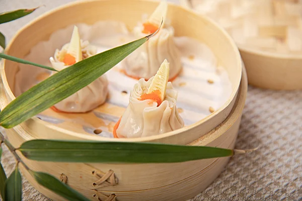 Cantonese food